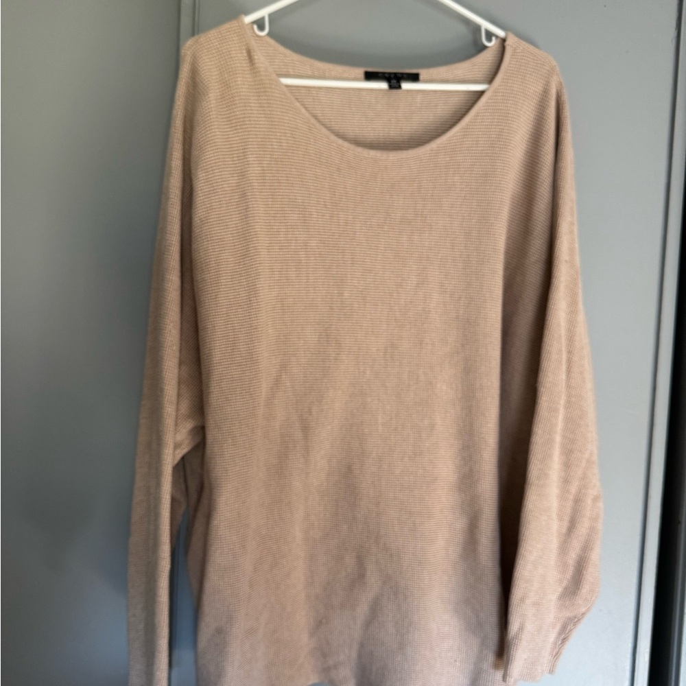 Cyrus Women's Sweater in Tan
